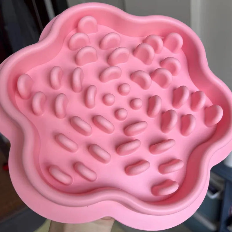 Silicone Lick Mat for Dogs & Cats - Slow Feeder Calming Pad